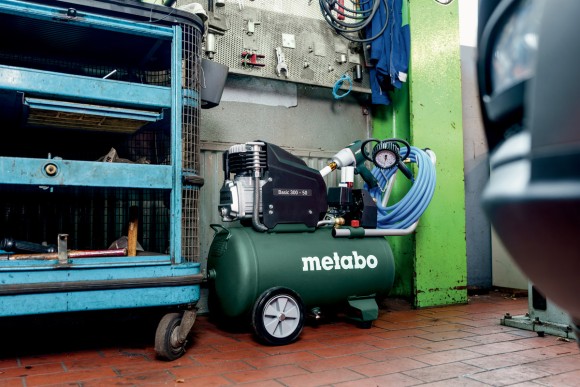 Компресор Metabo Basic 300-50, 50л (601525000) Компресор Metabo Basic 300-50, 50л (601525000)