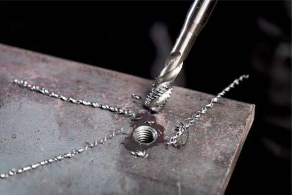 Акумуляторний шурупокрут-різьбонарізчик Metabo Metabo GB 18 LTX BL Q I 2х5.5Aг (602362660)