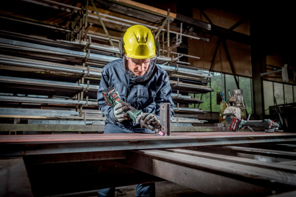 Акумуляторна прямошліфувальна машина Metabo GVB 18 LTX BL 11-28 каркас (600826850)