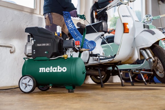 Компресор Metabo Basic 200-24 (601522000)