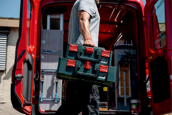 Кейс METABOX 145 L для дрелей и перфораторов SBE / KHE / UHE (626892000) Кейс METABOX 145 L для дрелей и перфораторов SBE / KHE / UHE (626892000)