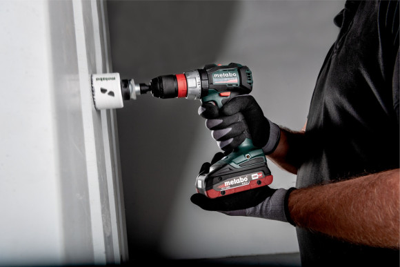 Акумуляторний дриль-шурупокрут Metabo BS 18 LT BL Quick каркас в кофрі (602334860)