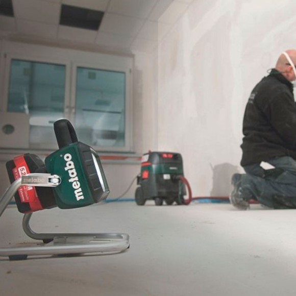 Аккумуляторный фонарь Metabo BSA 14.4-18 LED, 14-18В, каркас (316093160)