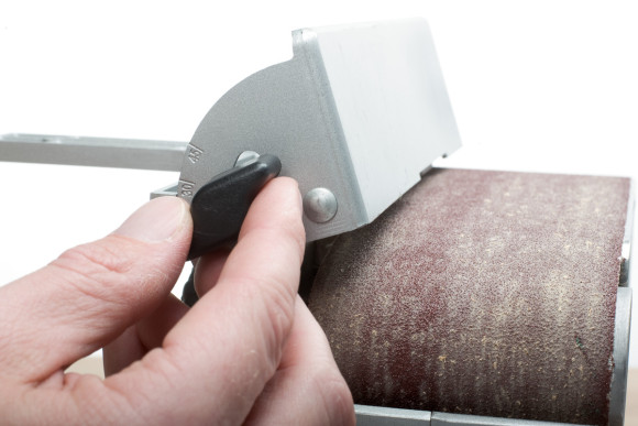 Стрічкова шліфувальна машина Metabo BAE 75 (600375000)