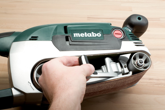 Стрічкова шліфувальна машина Metabo BAE 75 (600375000)