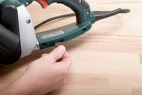 Стрічкова шліфувальна машина Metabo BAE 75 (600375000)