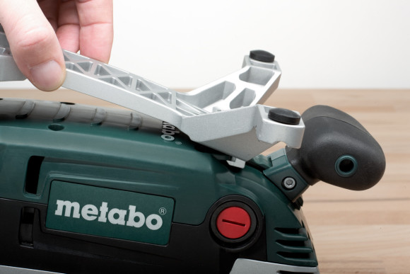 Стрічкова шліфувальна машина Metabo BAE 75 (600375000)