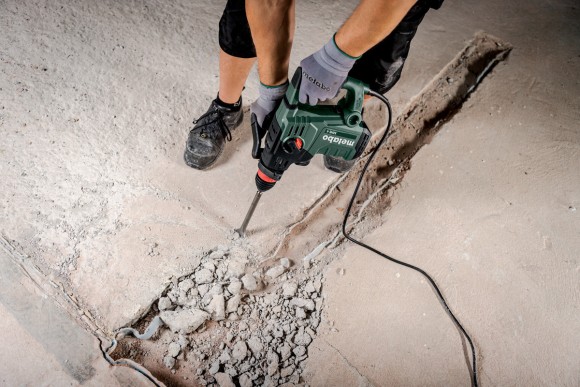 Отбойный молоток Metabo MHE 4 (600812500) Отбойный молоток Metabo MHE 4 (600812500)