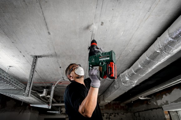 Акумуляторний комбінований перфоратор Metabo KH 18 LTX BL 35 Quick, 18В, каркас (600813840) 
