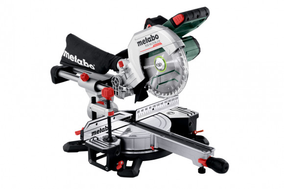 Акумуляторна торцювальна пила з протяжкою Metabo KGS 18 LTX BL 216 2х5.2 Аг (614216650) Акумуляторна торцювальна пила з протяжкою Metabo KGS 18 LTX BL 216 2х5.2 Аг (614216650)