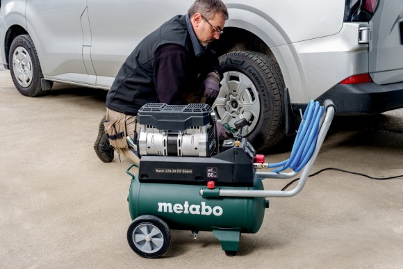 Компрессор безмасляный Metabo Basic 220-24 OF Silent (601593000) Компрессор безмасляный Metabo Basic 220-24 OF Silent (601593000)