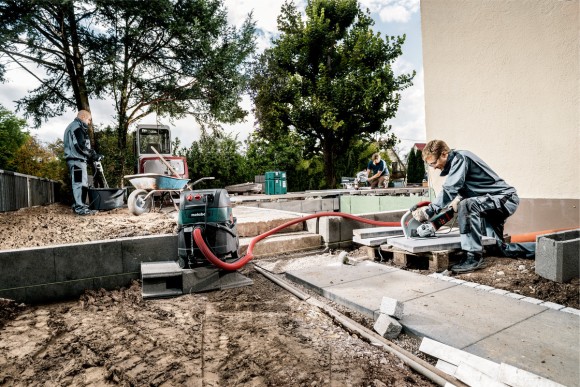 Кутова шліфувальна машина Metabo WE 26-230 MVT Quick (606475260) Кутова шліфувальна машина Metabo WE 26-230 MVT Quick (606475260)