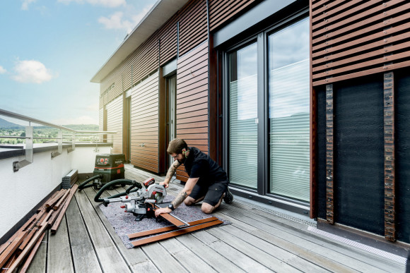 Акумуляторна торцювальна пила з протяжкою Metabo KGS 18 LTX BL 216 каркас (614216850) Акумуляторна торцювальна пила з протяжкою Metabo KGS 18 LTX BL 216 каркас (614216850)