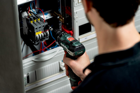 Акумуляторний ударний дриль-шурупокрут Metabo PowerMaxx SB BL 2х2 Aг (601784500) Акумуляторний ударний дриль-шурупокрут Metabo PowerMaxx SB BL 2х2 Aг (601784500)