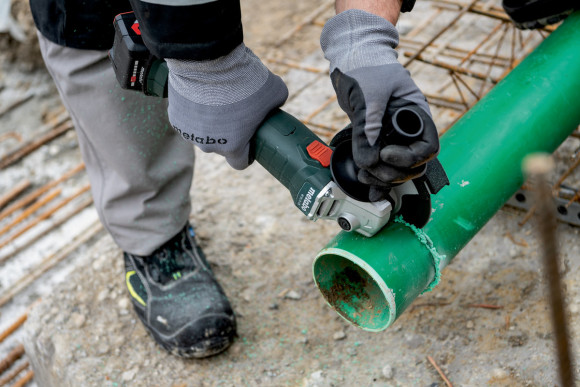 Акумуляторна болгарка Metabo W 18 L 9-125 каркас в кейсі (602247840) Акумуляторна болгарка Metabo W 18 L 9-125 каркас в кейсі (602247840)