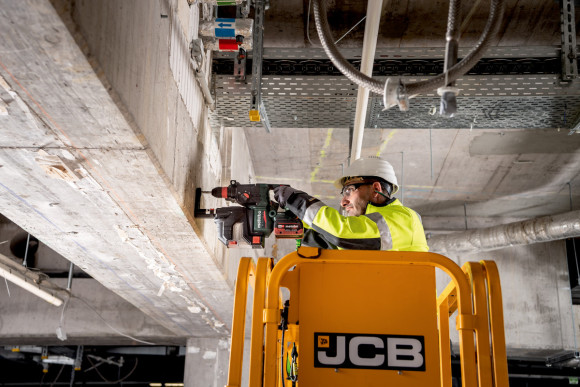 Акумуляторний перфоратор Metabo KH 18 LTX BL 28 Q SET ISA, 2*5.5 Ач (601715930)