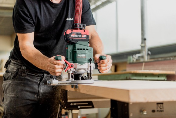 Акумуляторний фрезер Metabo OFV 18 LTX BL 12, 18В (601743660)