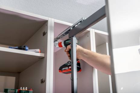 Аккумуляторный ударный шуруповерт Metabo SB 18 L BL Quick, 18В (613158500)