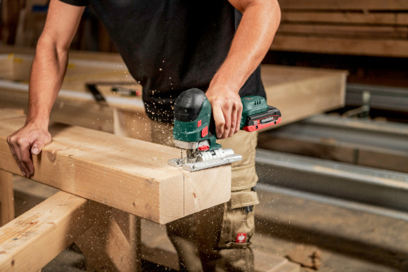 Акумуляторний лобзик Metabo STA 18 LTX 150 BL, 18В, каркас (601502850) Акумуляторний лобзик Metabo STA 18 LTX 150 BL, 18В, каркас (601502850)