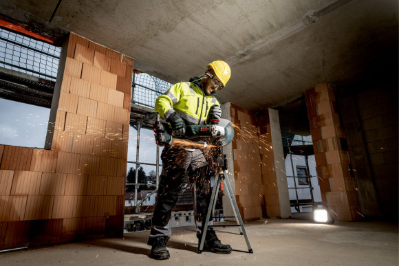 Акумуляторна болгарка Metabo WPB 36-18 LTX BL 24-230 Quick каркас в кейсі (613103840)