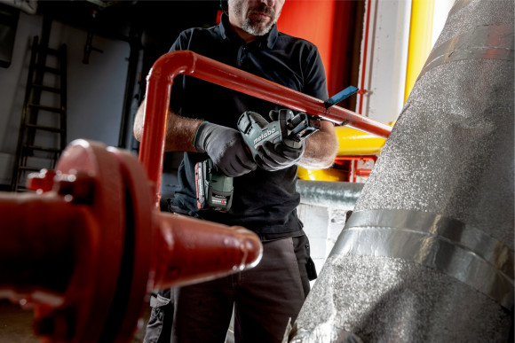 Акумуляторна шабельна пилка Metabo SSE 18 LTX BL Compact каркас + METABOX 145 (602366840)