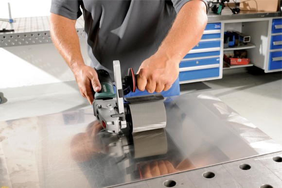 Шліфувальна стрічка Metabo Pyramid SE P 600/A 30 (626408000) Шліфувальна стрічка Metabo Pyramid SE P 600/A 30 (626408000)