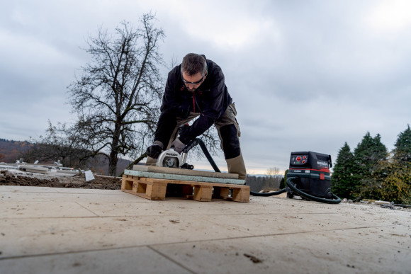 Акумуляторна болгарка Metabo WVB 18 LTX BL 15-125 Quick 2х5.5 Аг (601731660)